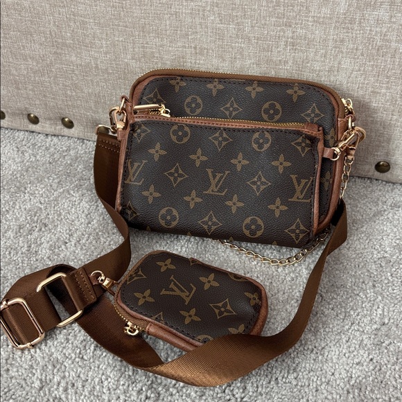 Louis Vuitton Monogram Brown Crossbody Set - Picture 3 of 5